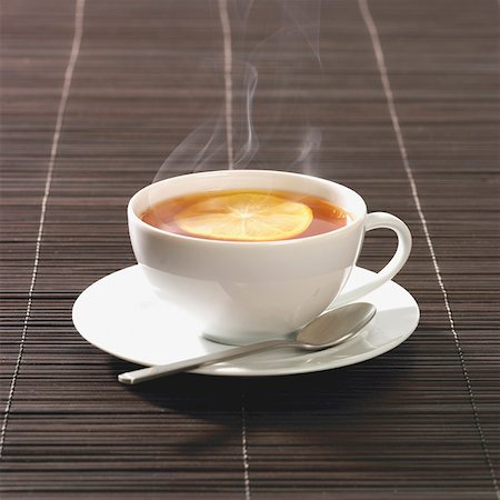 platillo - A cup of tea with lemon slice Foto de stock - Sin royalties Premium, Código: 628-02062479