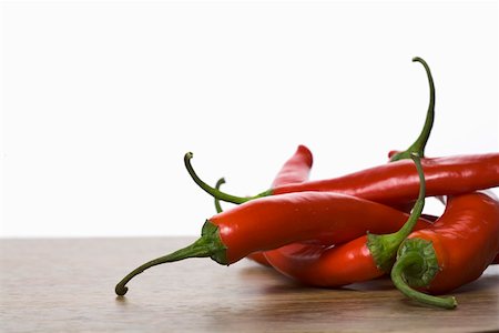 pepperonisalami - Rote chili Stockbilder - Premium RF Lizenzfrei, Bildnummer: 628-02228109