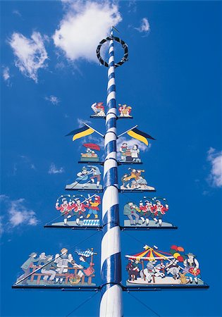 Maibaum auf dem Viktualienmarkt, München, Bayern, Deutschland Stockbilder - Premium RF Lizenzfrei, Bildnummer: 628-02953879