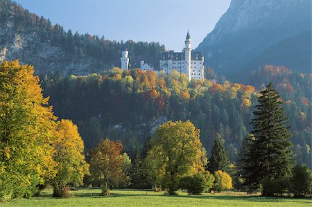 Schloss Neuschwanstein en Bavière, Allemagne Photographie de stock - Premium Libres de Droits, Code: 628-02953887