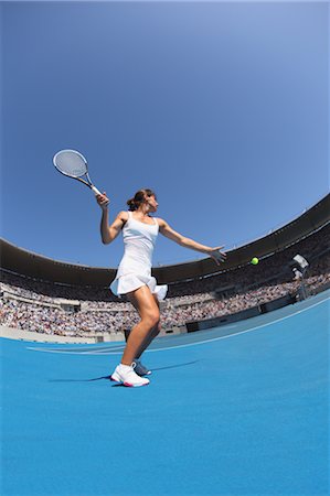 simsearch:622-05602774,k - Young Female Tennis Player Stock Photo - Premium Royalty-Free, Code: 622-05602759