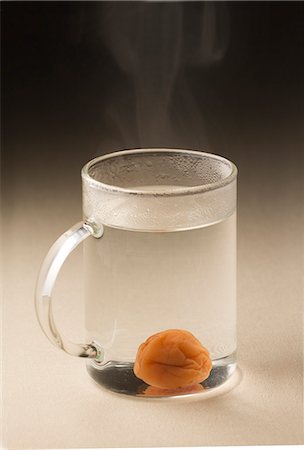 steaming coffee mug - Hot Drink Stock Photo - Premium Royalty-Free, Code: 622-06010011