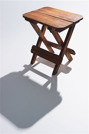 simsearch:614-06336421,k - Table en bois Photographie de stock - Premium Libres de Droits, Code: 622-06164019