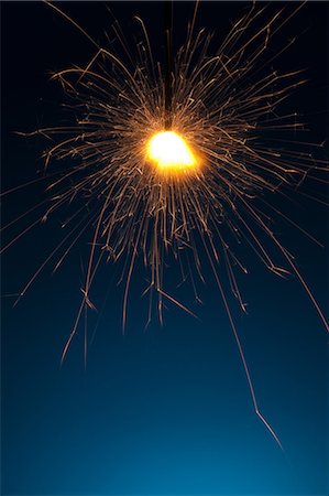 feu d'artifice - Feux d'artifice Photographie de stock - Premium Libres de Droits, Code: 622-06369684