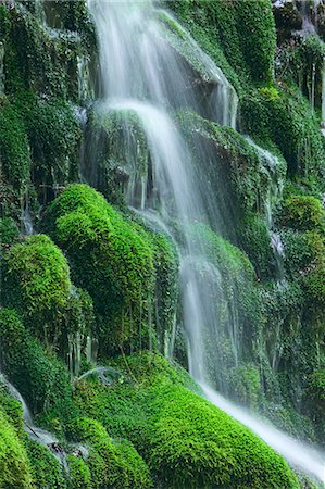 Moto waterfall in Akita Prefecture Foto de stock - Sin royalties Premium, Código: 622-06369830