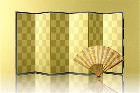 Folding screen and fan Stock Photo - Premium Royalty-Free, Code: 622-06369968