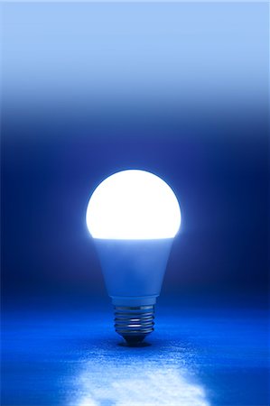 LED bulb Stock Photo - Premium Royalty-Free, Code: 622-06370011