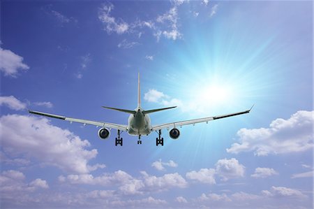partir en voyage - Image composite du ciel et un avion Photographie de stock - Premium Libres de Droits, Code: 622-06370145