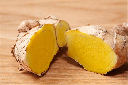 Cut ginger Stock Photo - Premium Royalty-Free, Code: 622-06397828