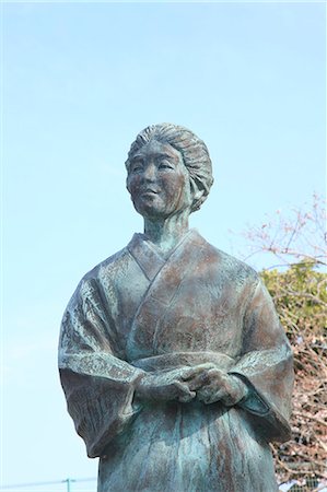 simsearch:841-02916347,k - Statue of mother in Chiran Peace Park, Kagoshima Fotografie stock - Premium Royalty-Free, Codice: 622-06398589