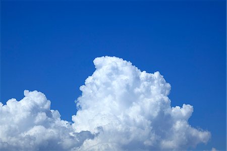 Blue sky and white clouds Stock Photo - Premium Royalty-Free, Code: 622-06439285