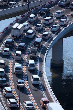 Traffic congestion on the Hanshin Expressway, Osaka Foto de stock - Sin royalties Premium, Código: 622-06439330