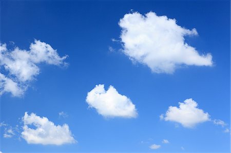 simsearch:622-07108758,k - Blauer Himmel und weiße Wolken Stockbilder - Premium RF Lizenzfrei, Bildnummer: 622-06439858