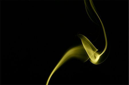 simsearch:622-06369622,k - Yellow smoke on black background Stock Photo - Premium Royalty-Free, Code: 622-06486723