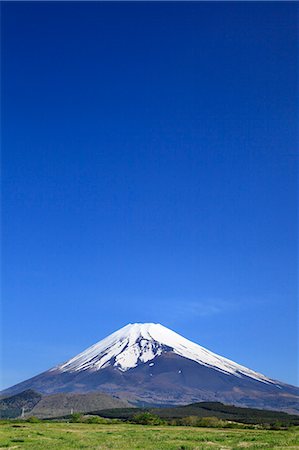 Mount Fuji and blue sky Foto de stock - Sin royalties Premium, Código: 622-06549247