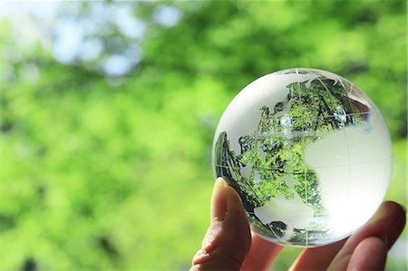 earth in hand - Glass globe Stock Photo - Premium Royalty-Free, Code: 622-06549275