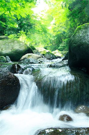 Water stream Foto de stock - Sin royalties Premium, Código: 622-06549343