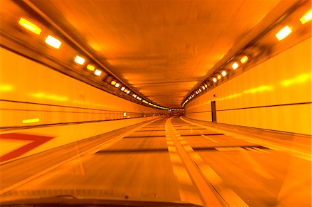 Highway tunnel Foto de stock - Sin royalties Premium, Código: 622-06549438
