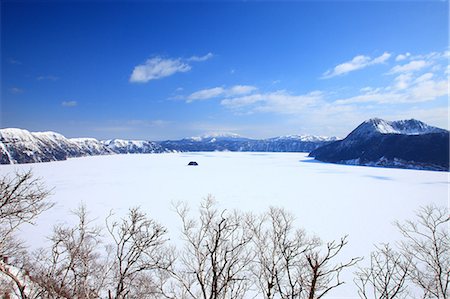 Mount Kamui and Lake Mashu, Hokkaido Foto de stock - Sin royalties Premium, Código: 622-06809080