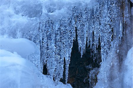 Icicles, Nagano Prefecture Stock Photo - Premium Royalty-Free, Code: 622-06809199