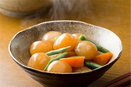 Simmered Konnyaku dumplings Photographie de stock - Premium Libres de Droits, Code: 622-06809317