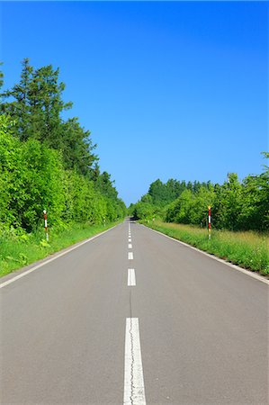 front of the queue - Road and sky, Hokkaido Stock Photo - Premium Royalty-Free, Code: 622-06842434