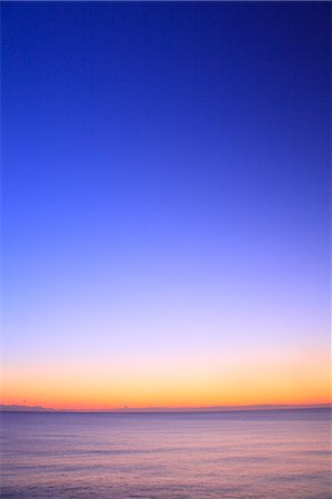 simsearch:622-06842501,k - Sea and sky at dawn, Fukushima prefecture Stockbilder - Premium RF Lizenzfrei, Bildnummer: 622-06842464