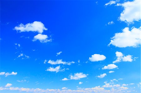 simsearch:622-06809747,k - Blue sky with clouds Fotografie stock - Premium Royalty-Free, Codice: 622-06842482