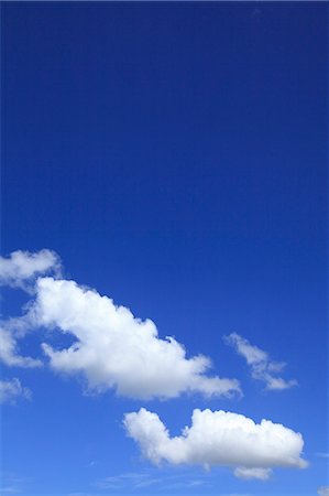 simsearch:622-06809747,k - Blue sky with clouds Fotografie stock - Premium Royalty-Free, Codice: 622-06842604