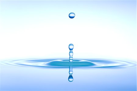 Water droplets Foto de stock - Sin royalties Premium, Código: 622-06900263