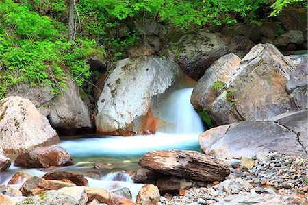 stream - Mountain stream, Nagano Prefecture Photographie de stock - Premium Libres de Droits, Code: 622-07108396