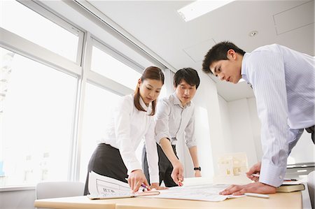 senior businessman in chair - Japanese business people Stock Photo - Premium Royalty-Free, Code: 622-07355720