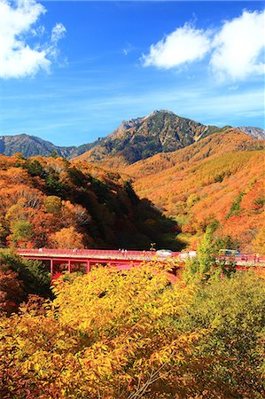 Higashisawa Bridge, Yamanashi Prefecture Photographie de stock - Premium Libres de Droits, Code: 622-07519353