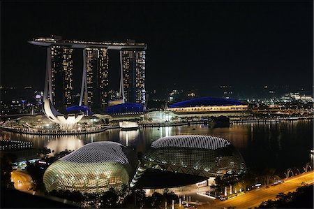 esplanade marina bay - Singapore Foto de stock - Sin royalties Premium, Código: 622-07841588