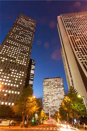 people japan big city - View of Tokyo, Japan Photographie de stock - Premium Libres de Droits, Code: 622-07911477