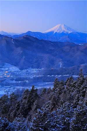 simsearch:622-09101186,k - View of Mount Fuji, Yamanashi Prefecture, Japan Stock Photo - Premium Royalty-Free, Code: 622-07911604