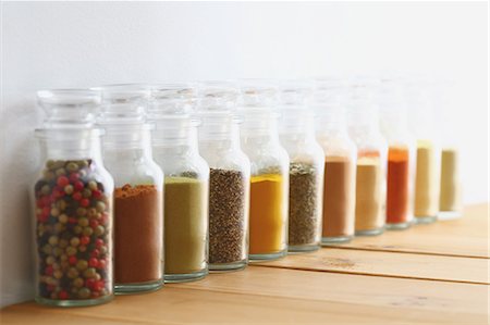 Assorted spices Foto de stock - Sin royalties Premium, Código: 622-08007227