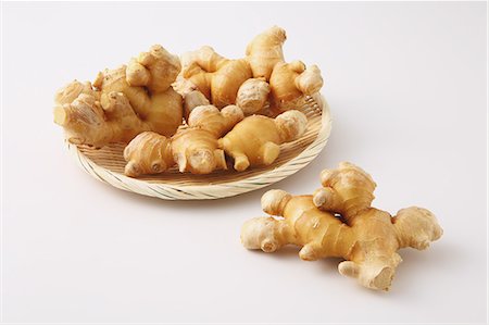 sieve - Ginger Root Photographie de stock - Premium Libres de Droits, Code: 622-08065158