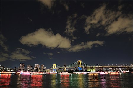 simsearch:855-02987020,k - Night view of Odaiba bay, Tokyo, Japan Foto de stock - Sin royalties Premium, Código: 622-08122848