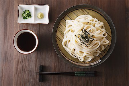 simsearch:622-06548971,k - Udon noodles Photographie de stock - Premium Libres de Droits, Code: 622-08123061