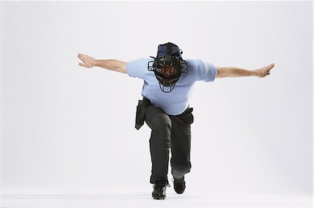 referee (male) - Baseball chief referee against white background Foto de stock - Sin royalties Premium, Código: 622-08123173