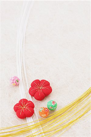 plum blossom - Japanese paper and accessories Stock Photo - Premium Royalty-Free, Code: 622-08123481