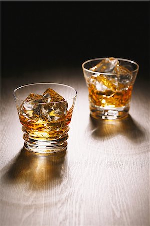 simsearch:6113-09239852,k - Whiskey Stock Photo - Premium Royalty-Free, Code: 622-08138997