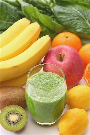 smoothie with fruits - Vegetable Juice Stock Photo - Premium Royalty-Free, Code: 622-08559875