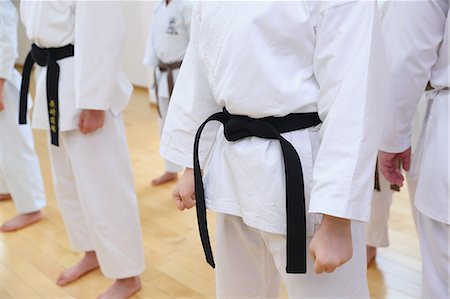 preteen martial arts girl - Japanese kids karate class Stock Photo - Premium Royalty-Free, Code: 622-08657815
