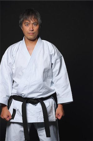 simsearch:622-08839944,k - Japanese karate master Foto de stock - Sin royalties Premium, Código: 622-08839887