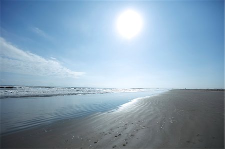 simsearch:622-06370007,k - Beach in Chiba Prefecture, Japan Foto de stock - Sin royalties Premium, Código: 622-08949166