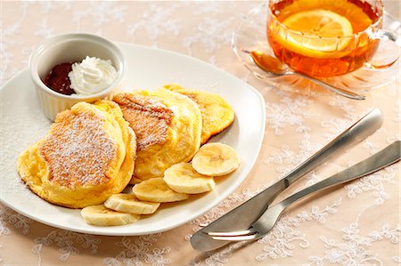 simsearch:824-02888213,k - Souffle Pancakes Foto de stock - Royalty Free Premium, Número: 622-09014243