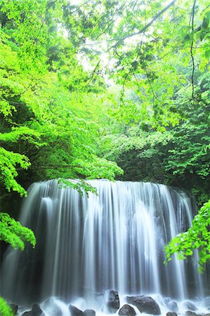 Tatsuzanfudou waterfall, Fukushima Prefecture, Japan Stock Photo - Premium Royalty-Free, Code: 622-09101151