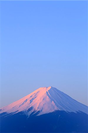 simsearch:859-09175029,k - Beautiful view of Mount Fuji, Yamanashi Prefecture, Japan Stock Photo - Premium Royalty-Free, Code: 622-09101174